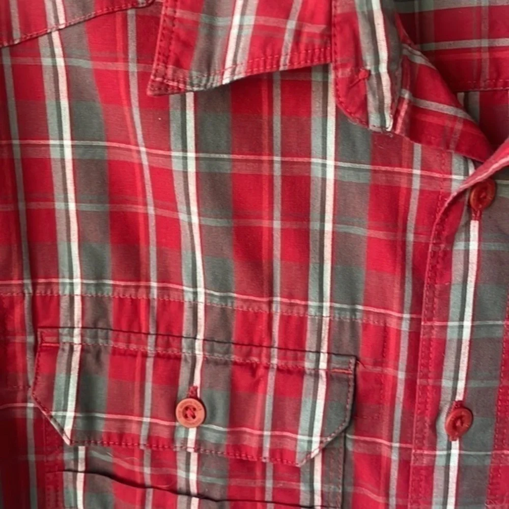 The North Face shirt men's small button up red plaid